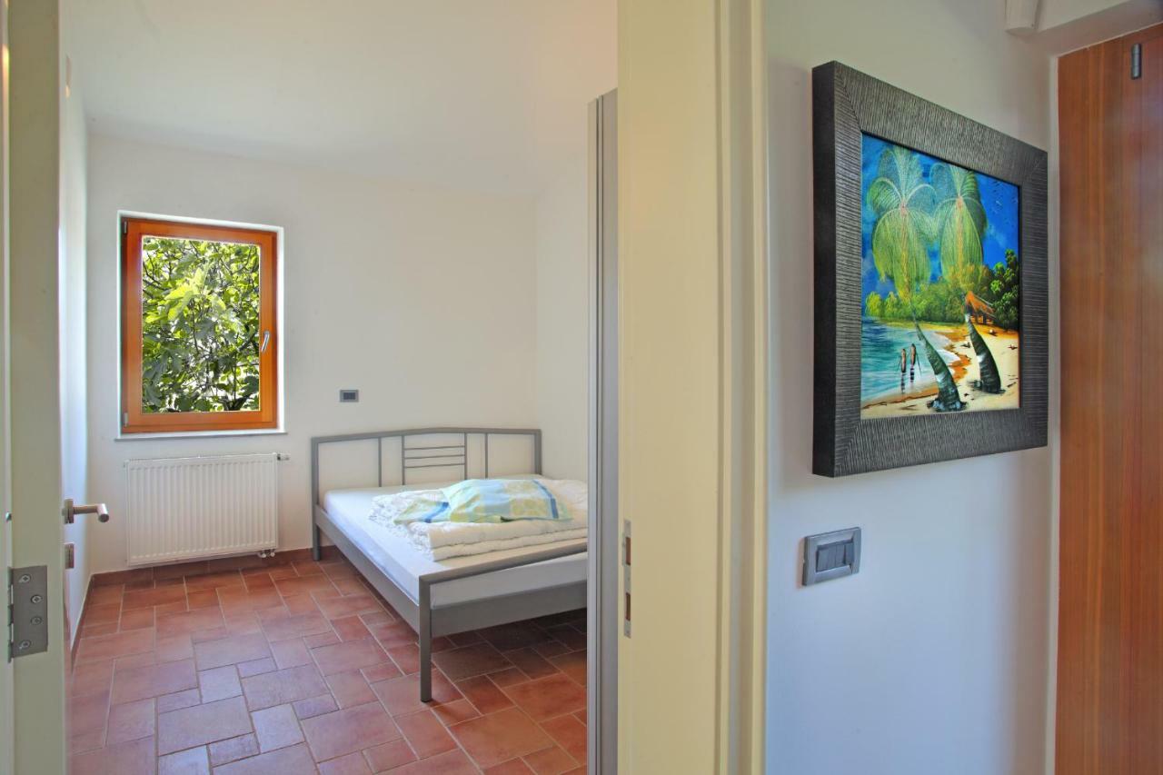Spacious Villa In Parecag With A Swimming Pool Secovlje Exterior photo