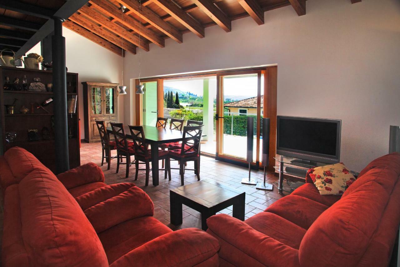Spacious Villa In Parecag With A Swimming Pool Secovlje Exterior photo